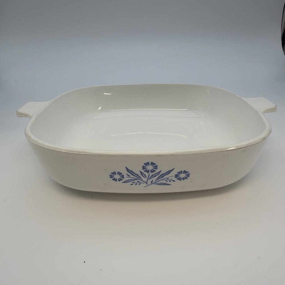 VINTAGE CORNING WARE CORNFLOWER 10x10x2‎ casserole dish